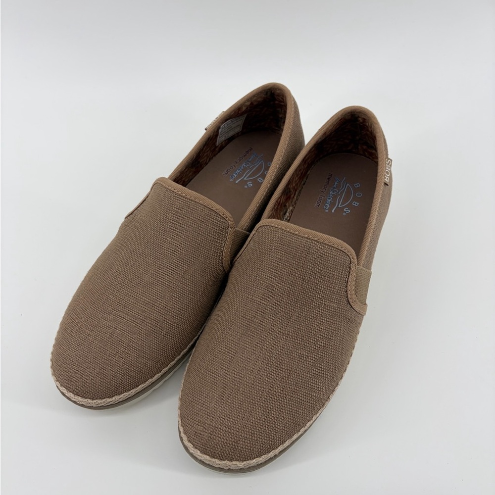 BOBS from Skechers Women's Slip-On Canvas Shoes Tan Size 8.5 Memory Foam, NWOT
